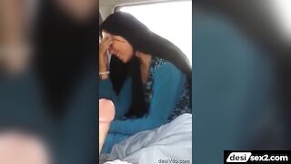 Sexy pathan girl cock sucking in car