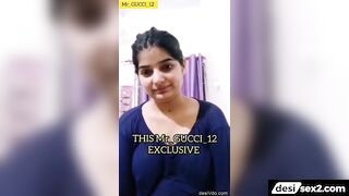 Punjabi sexy maal showing boobs on cam