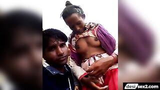 Desi boobs sucking with begger aunty