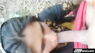 Horny rajasthani bhabhi sucking muslim lund outdoor