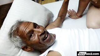 Desi budha uncle fucking randi in hotel