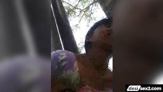 Bihari hot girl outdoor boobs pressing