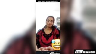 Horny desi aunty showing her tanker boobs in nude video call