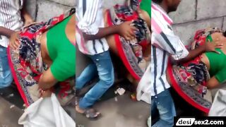 Desi ragpicker aunty in saree fucked in the street